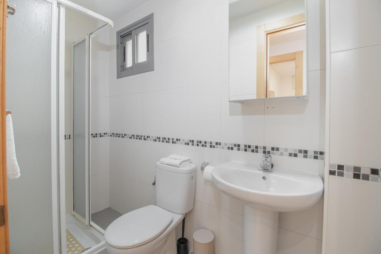 Appartamento C13 Seaside Málaga with pool&parking Esterno foto