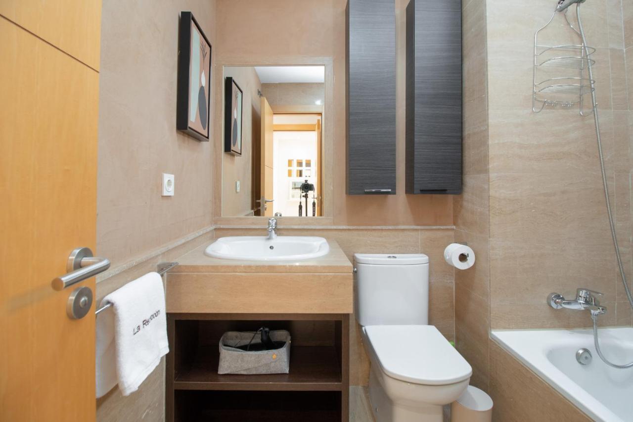 Appartamento C13 Seaside Málaga with pool&parking Esterno foto