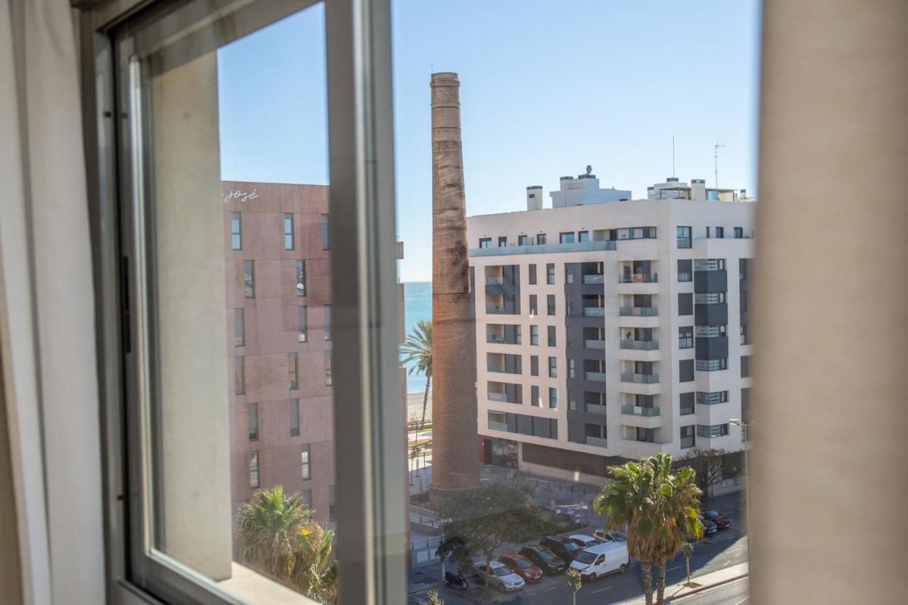 Appartamento C13 Seaside Málaga with pool&parking Esterno foto